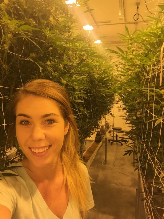 Lacee In a Kali grown flower room